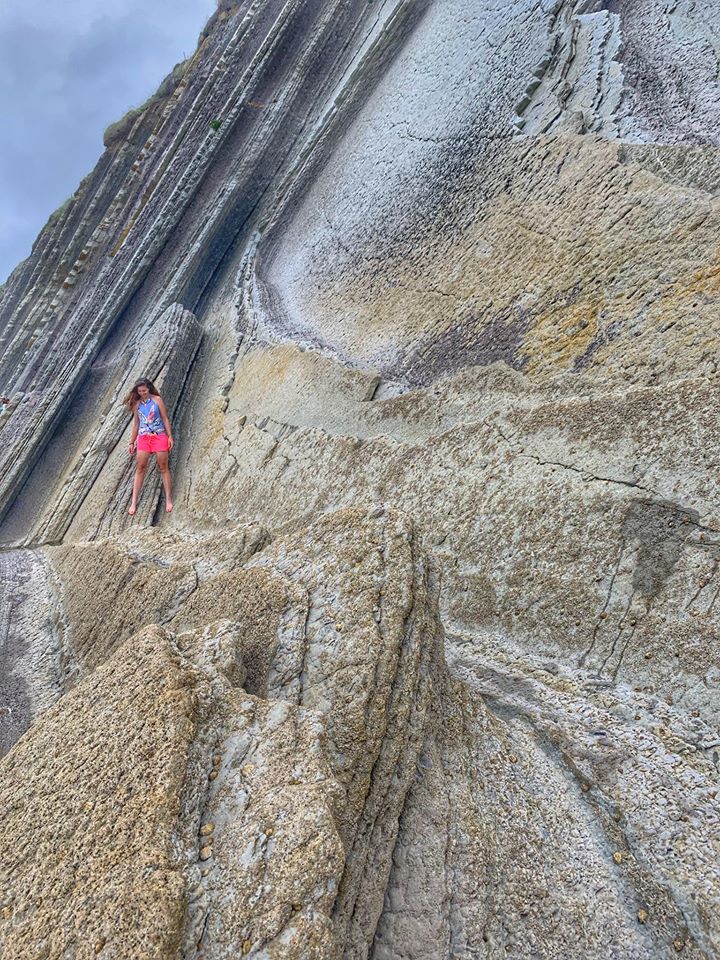Roxana Sandu-Radu la Playa De Itzurun, Zumaia