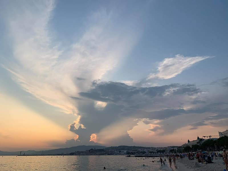 Cannes Amazing Sunset on the Beach